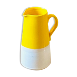White two-coloured pitcher, mustard yellow