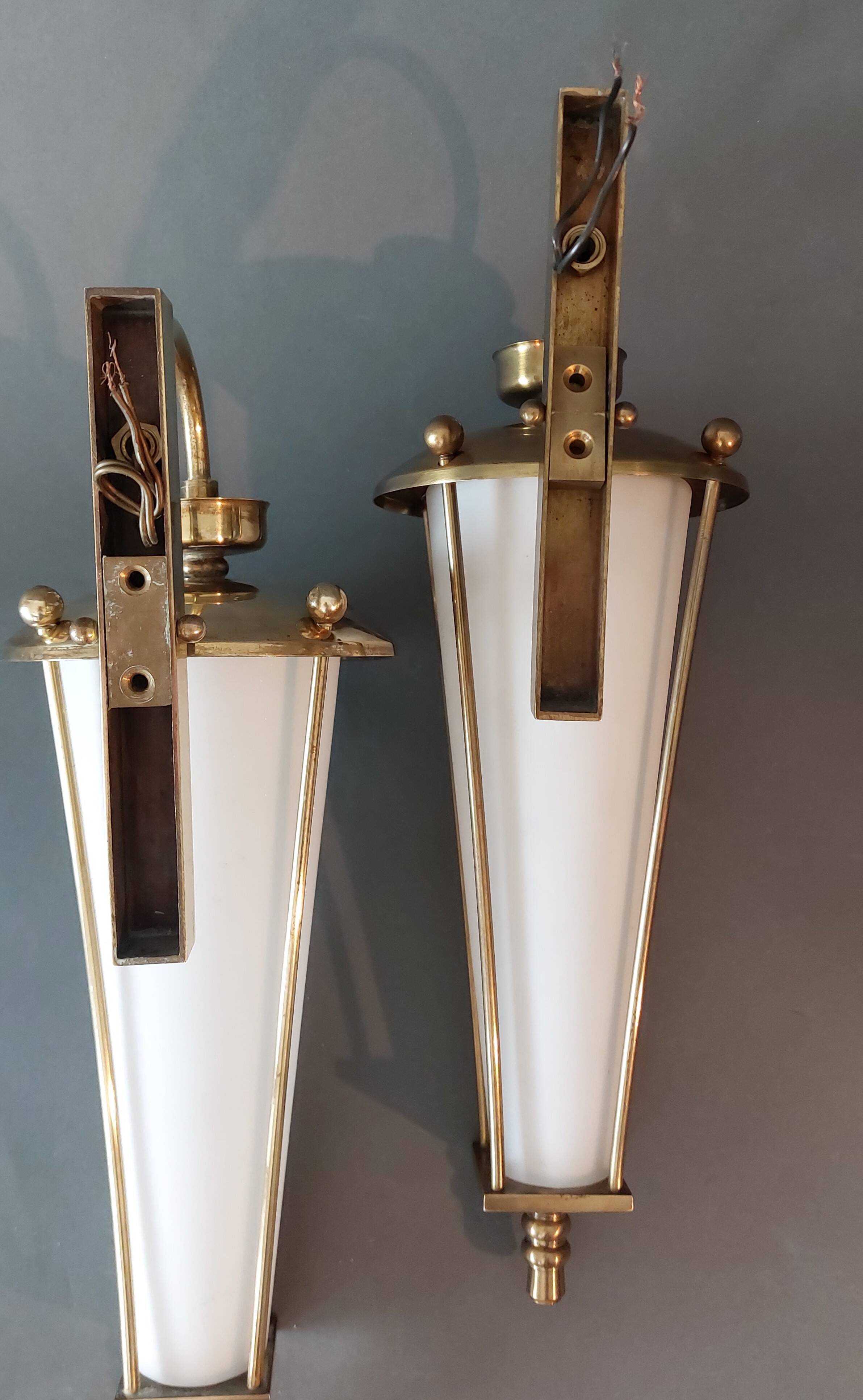Pair of lantern sconces in gilded brass and opaline 1960.