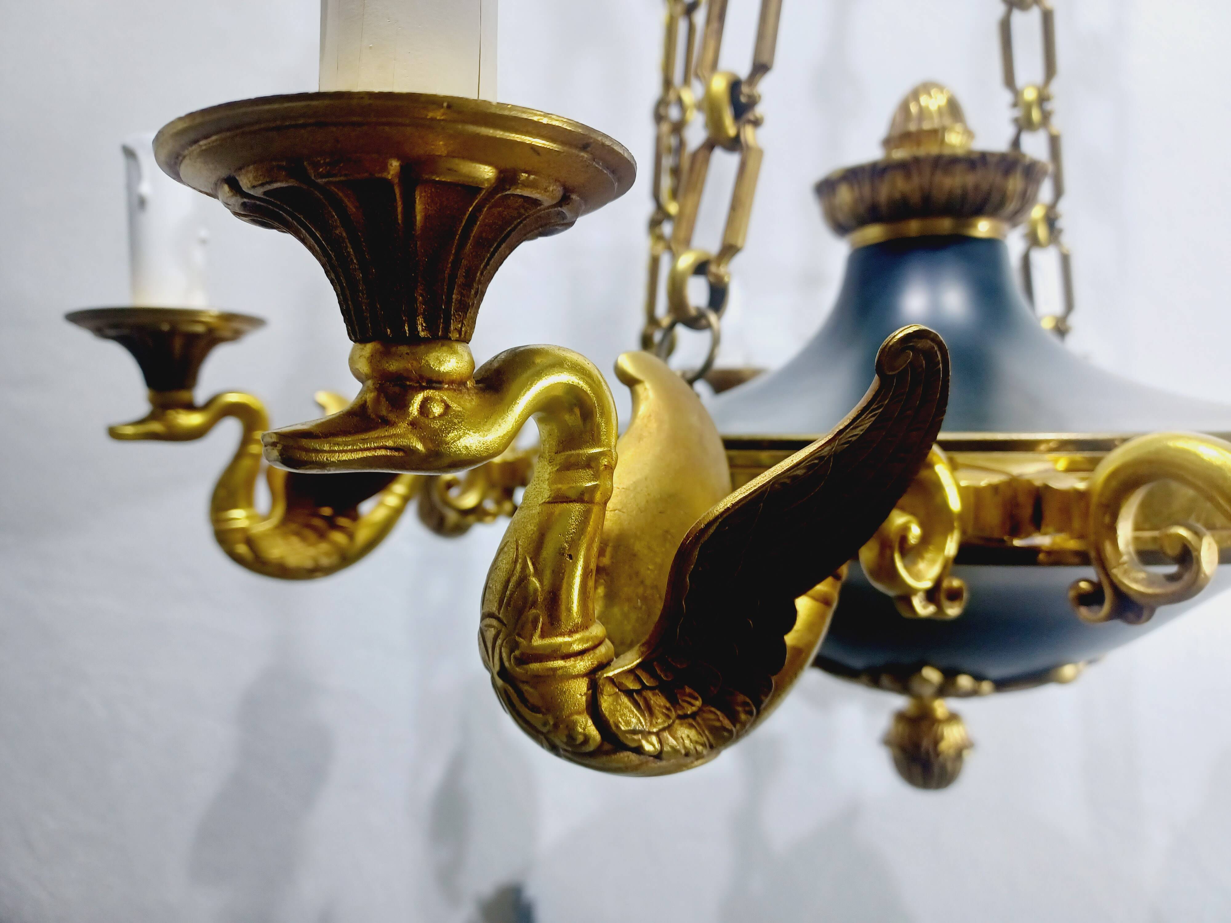 8-Light Empire Chandelier