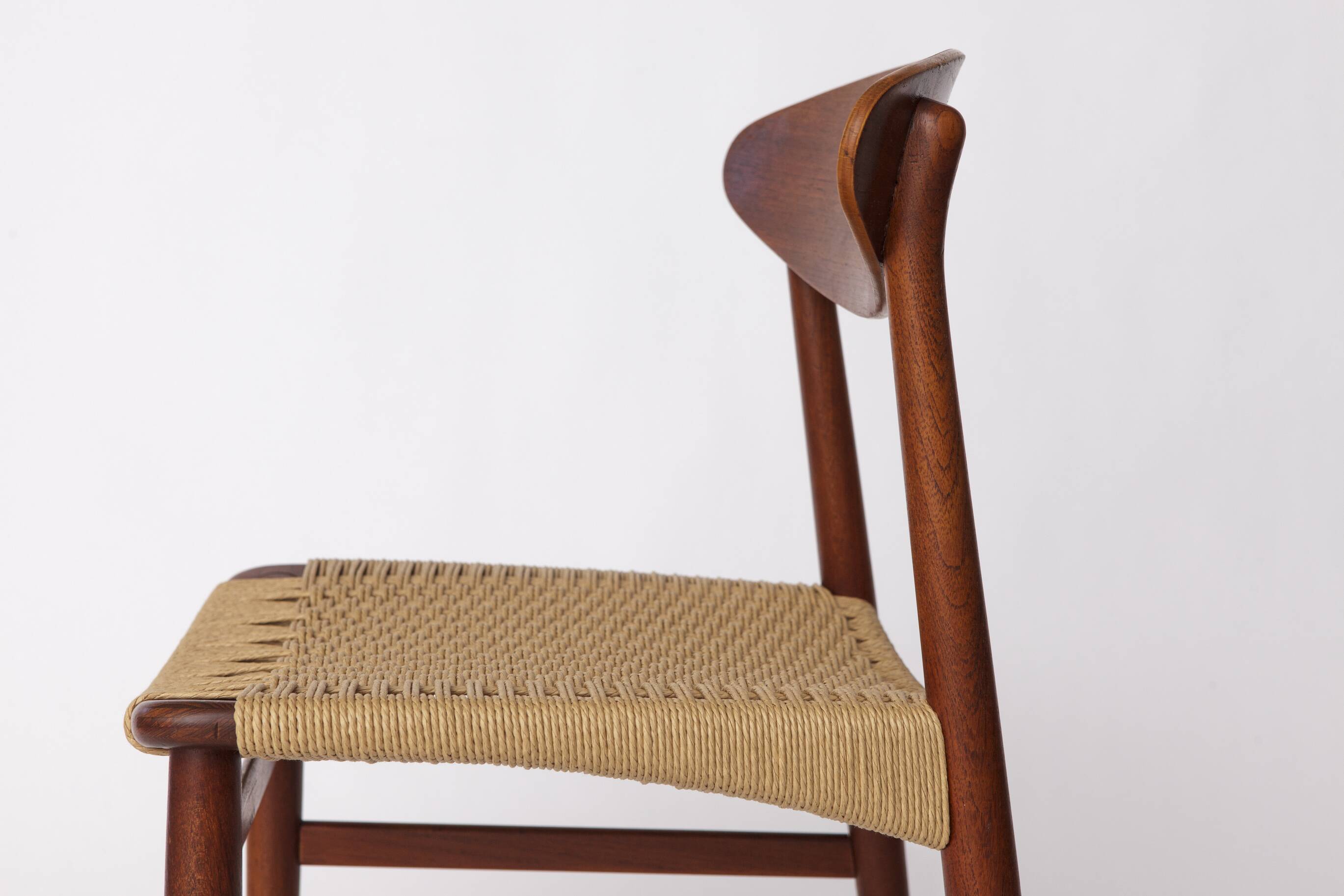 Mid-Century Teak Dining Chair by Larsen & Bender Madsen for Naestved Møbel