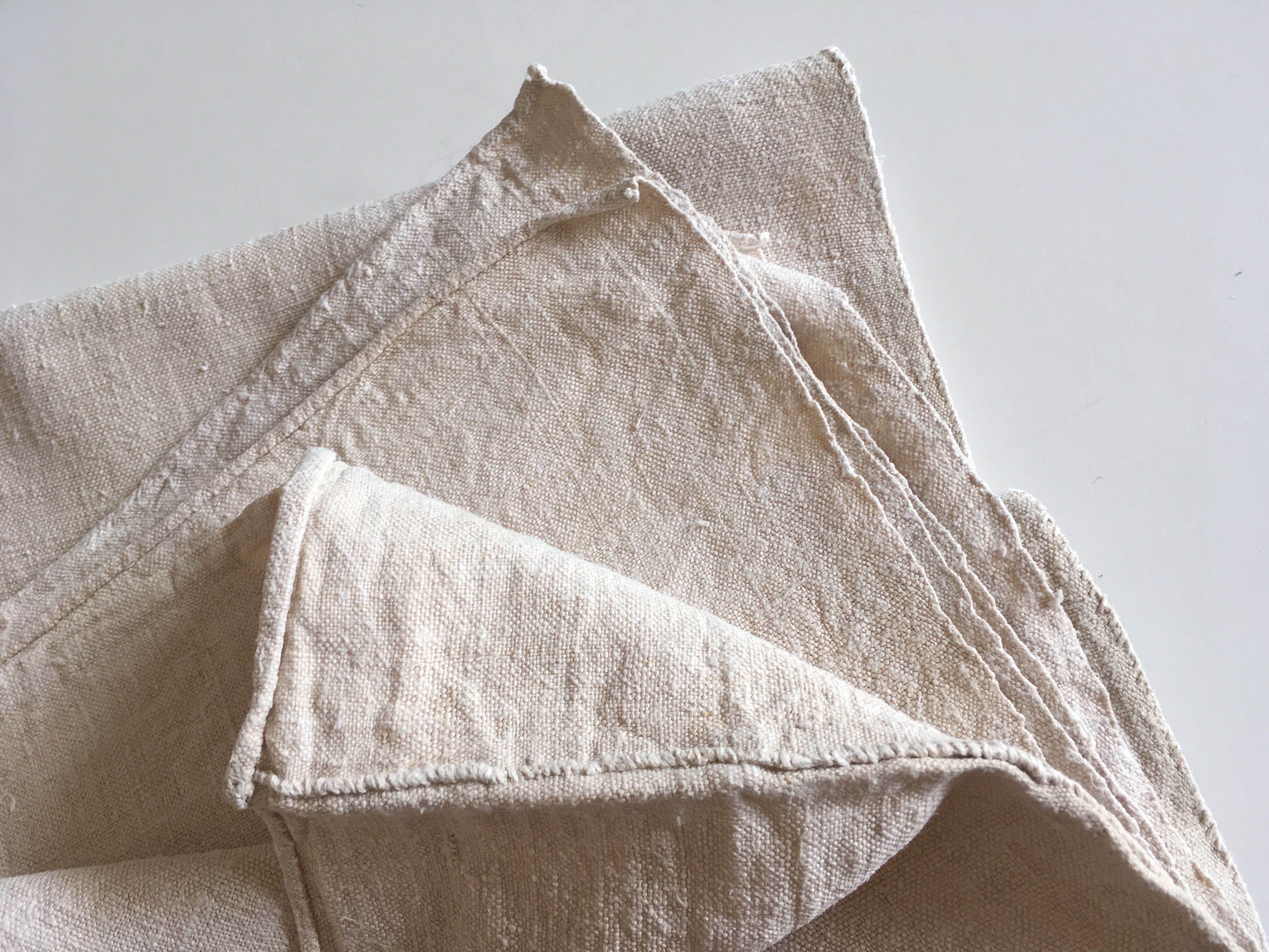 Raw hemp case 19th 240cm x 220cm