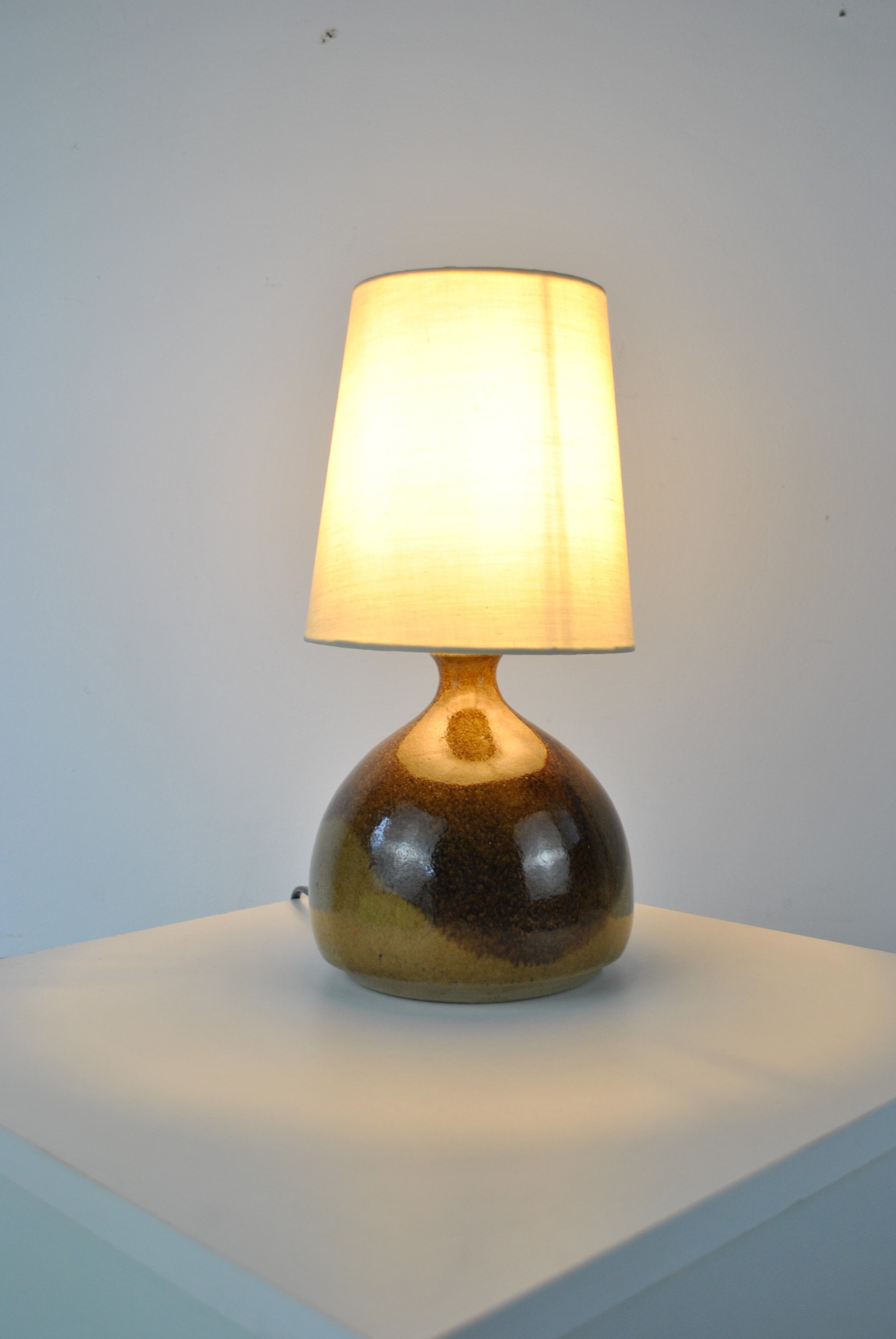 Ceramic lamp circa 1970
