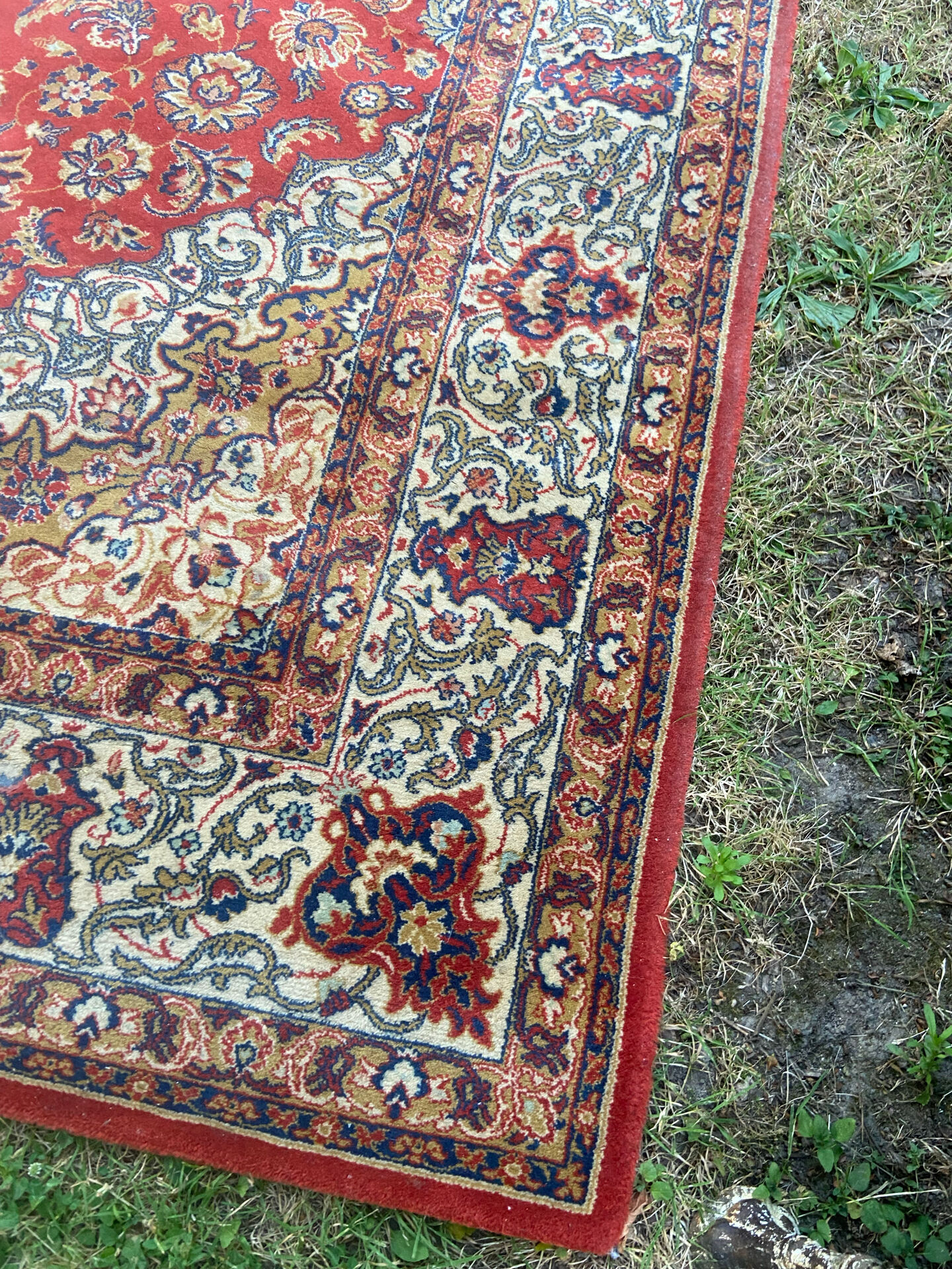 Large Persian carpet made of wool from the 1970s.