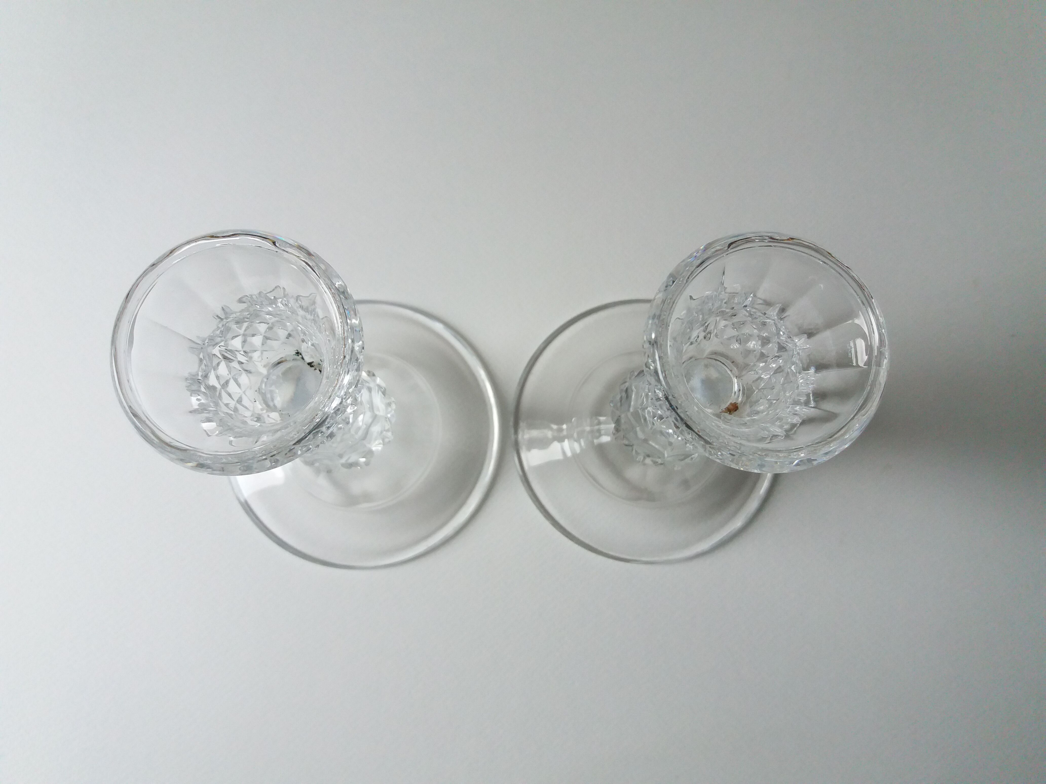 Pair candlesticks glass diamond spikes