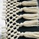 Housse de coussin laine et macramé