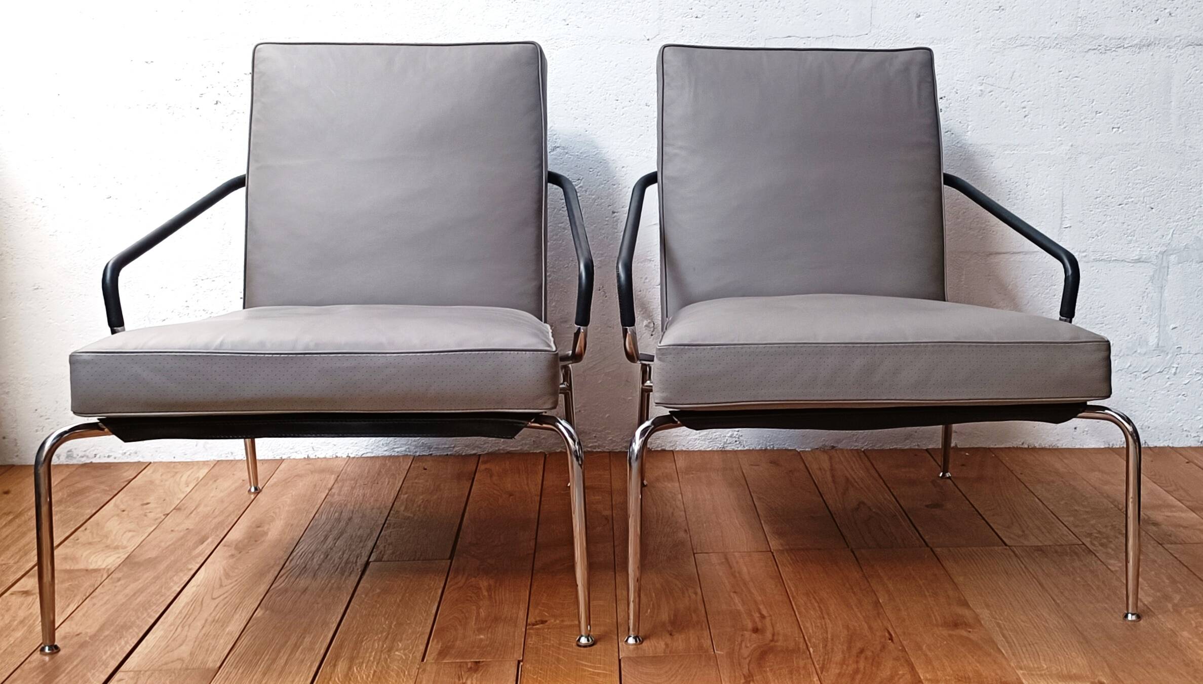 Paire de fauteuils Berman, Minotti