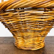 Panier à champignon conique en osier tissé