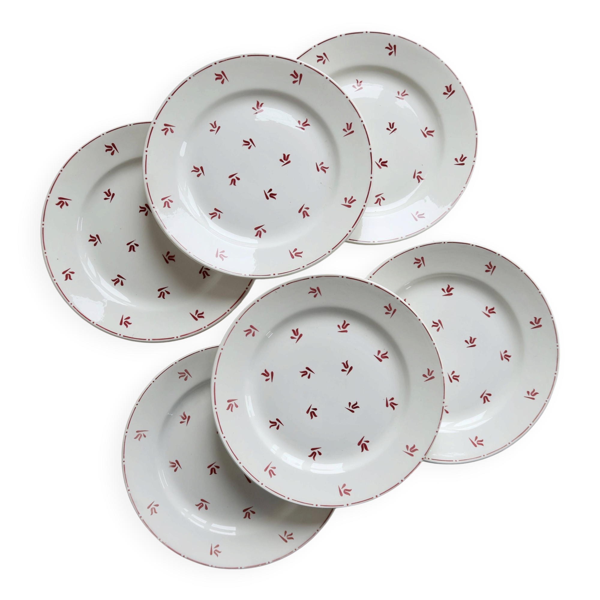 6 vintage flat plates from Nimy with red patterns.