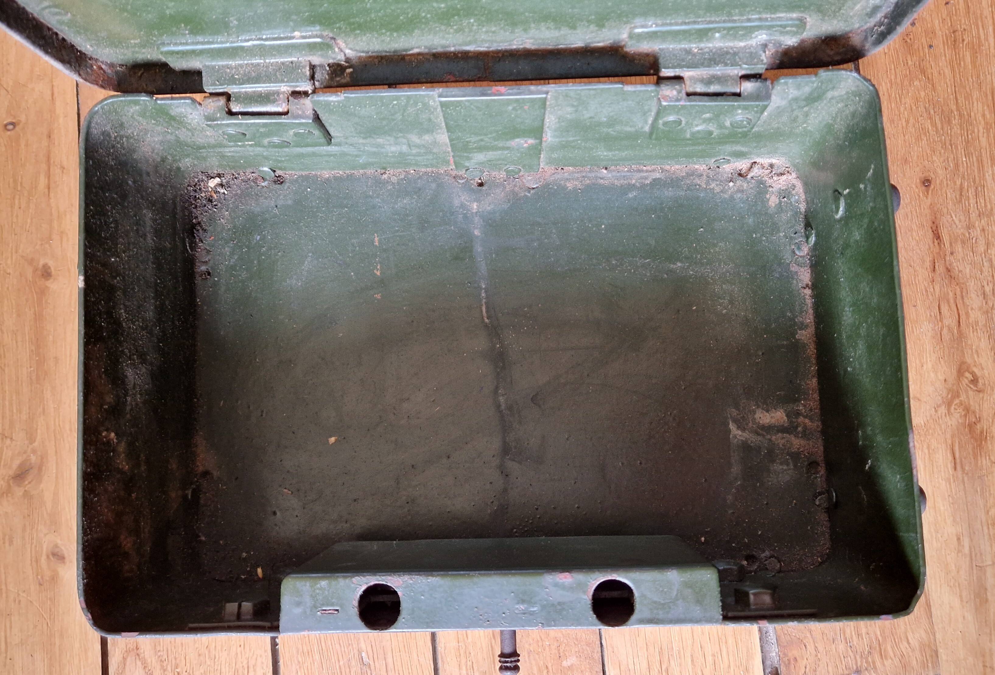 Soldier's trunk suitcase, militaria WVI WVII