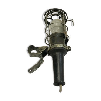 atrow lamp