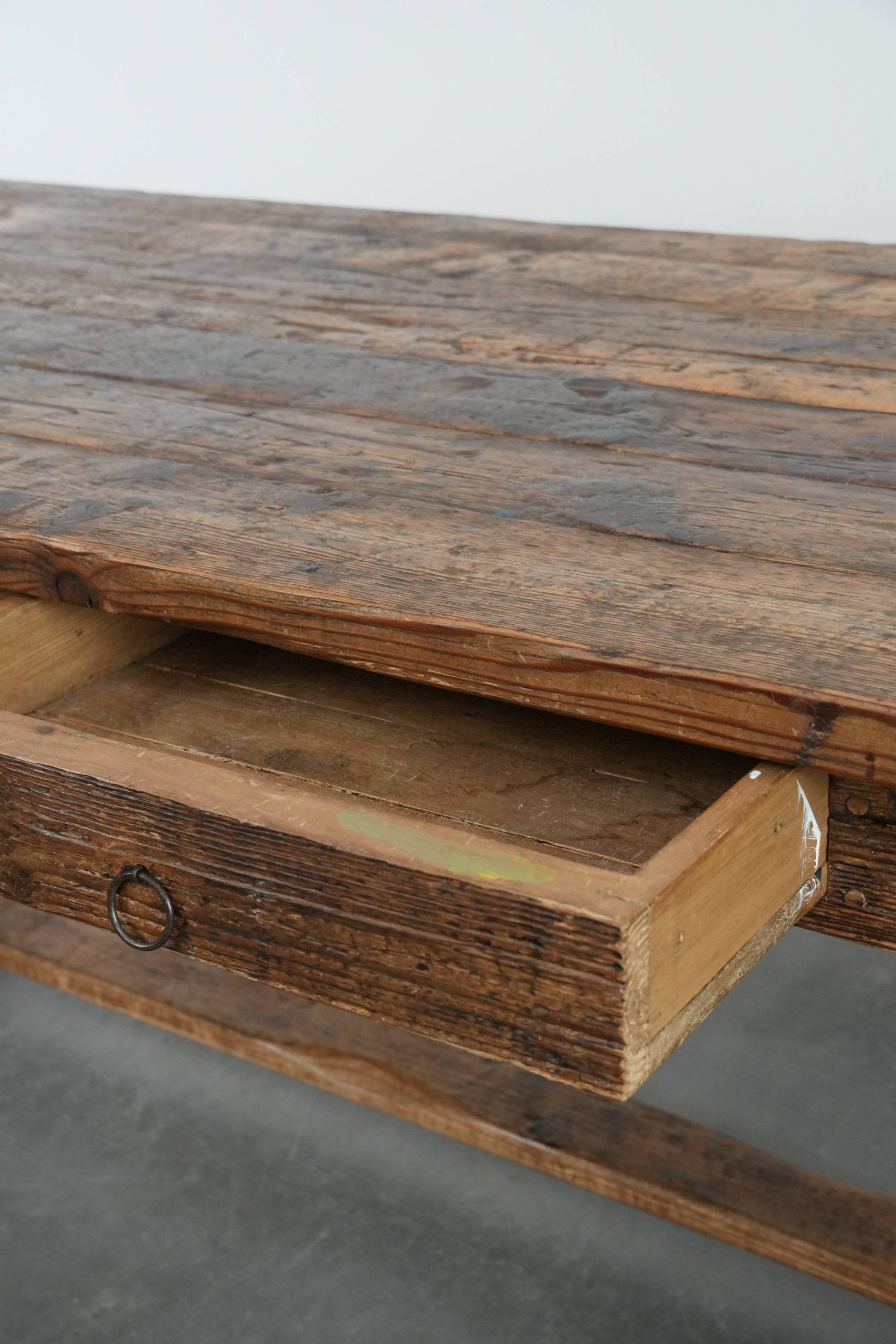 Magnificent and robust antique farmhouse dining table made of pine wood