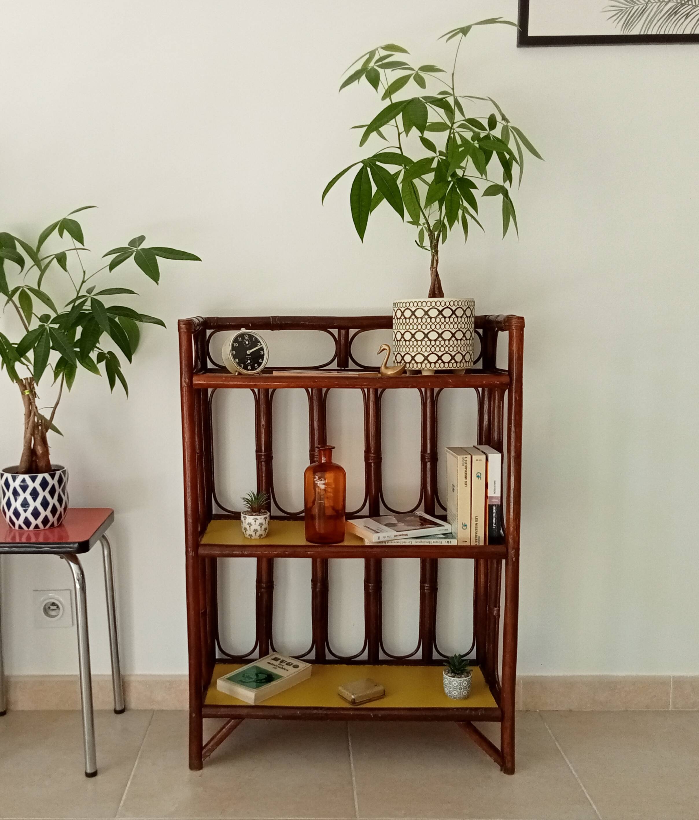 Vintage library shelf in bamboo and rattan 60s/70s