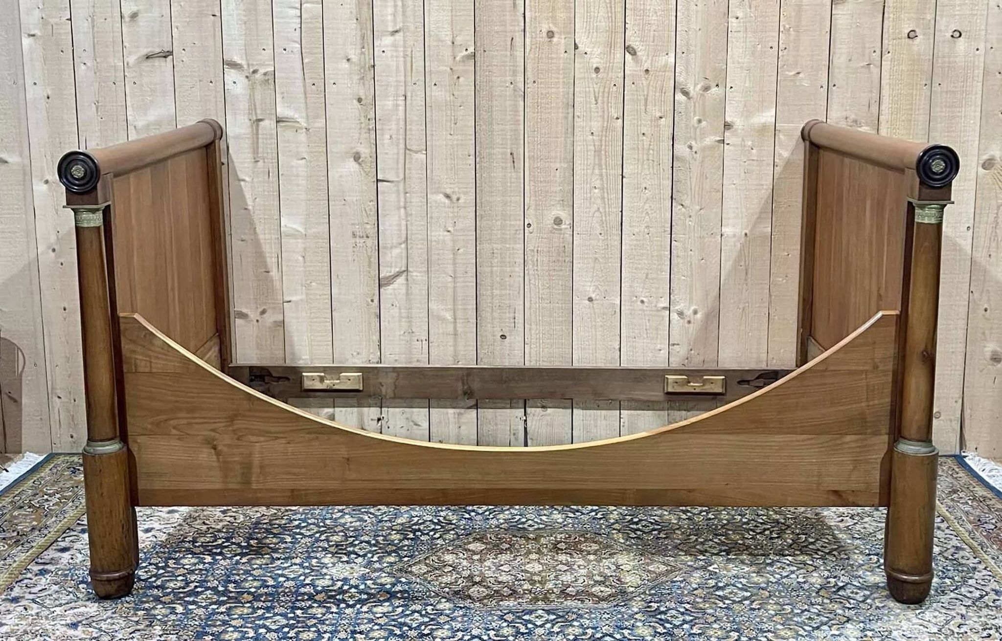 19th century Empire sleigh bed in cherry wood - Bedding: 1m82x98cm