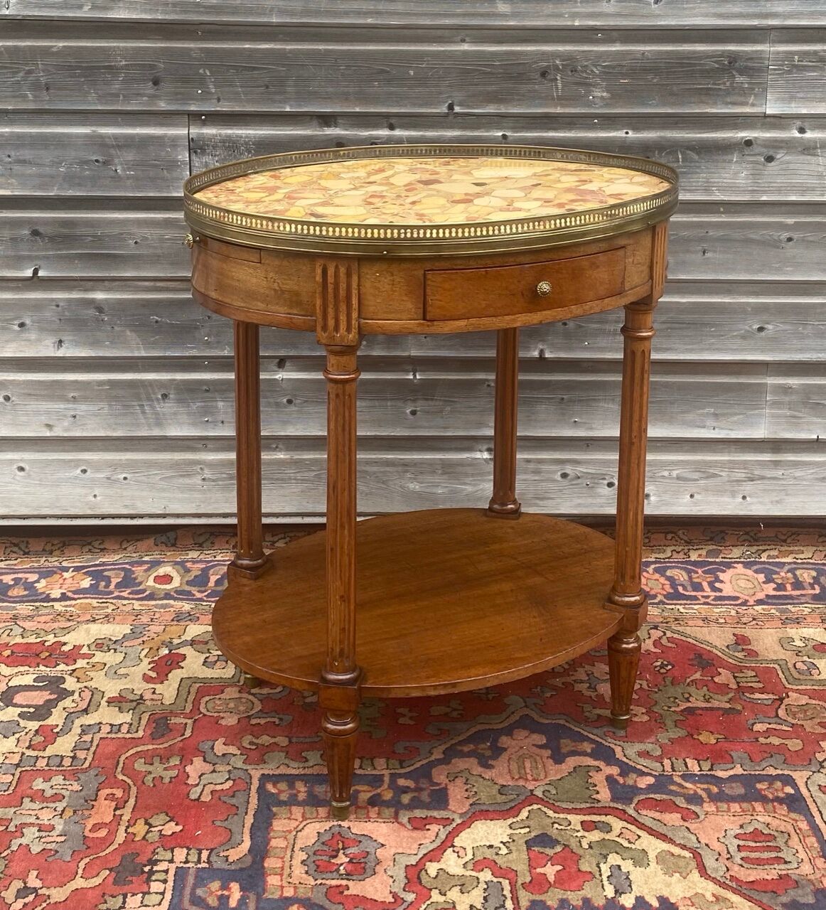 Table de salon en acajou de style louis xvi xix eme siècle