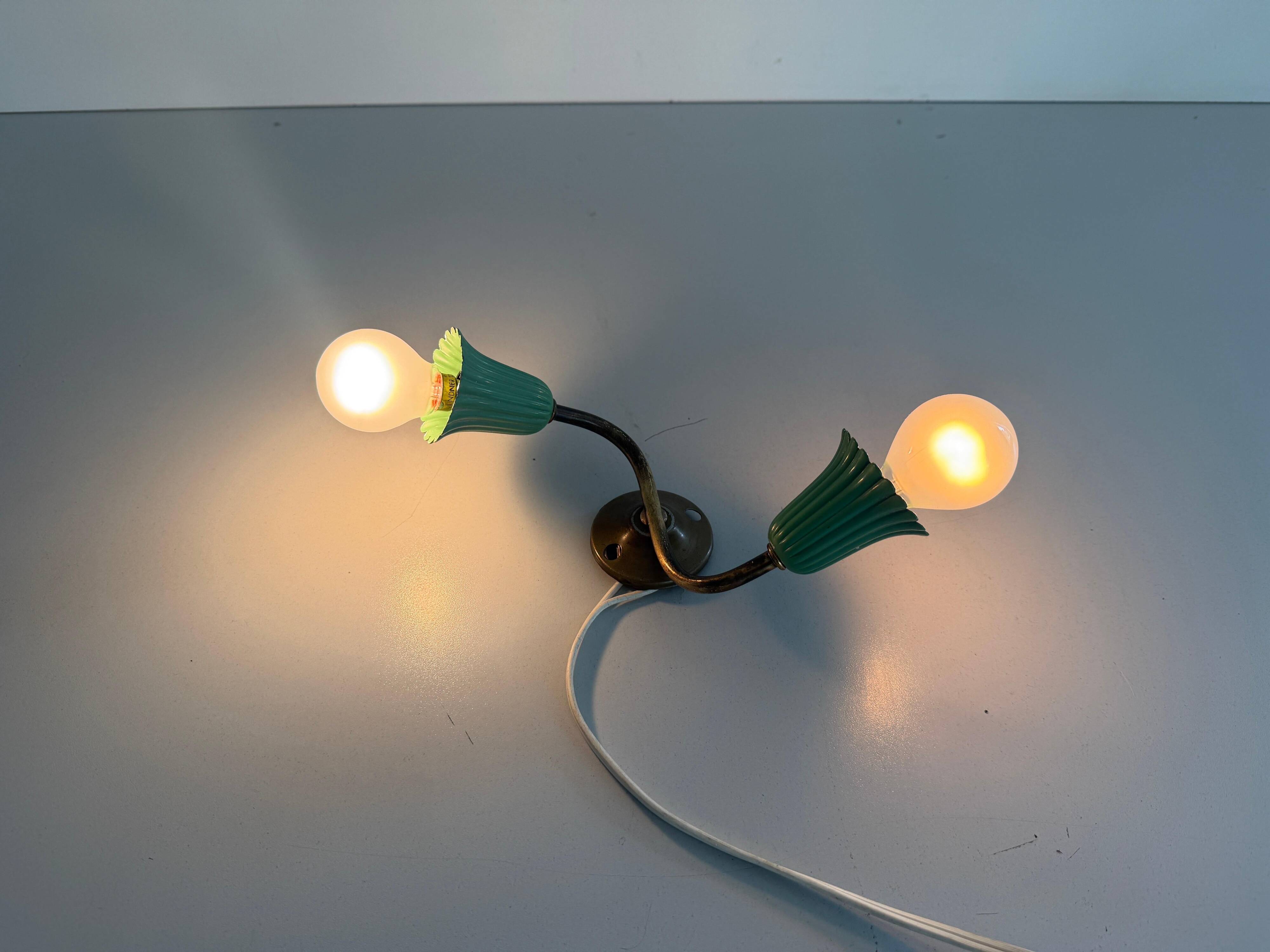 Small simple 2-headed brass wall light, 1950s, Italy.