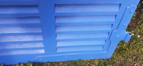 Petit volet  L75xH101cm bleu à persiennes