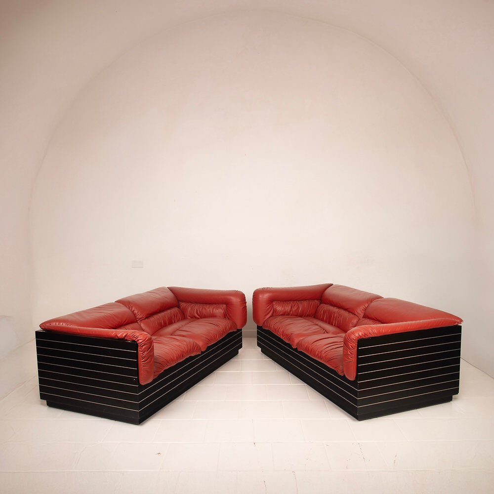Pair of Strato sofas by Giovanni Offredi for Saporiti, 1970
