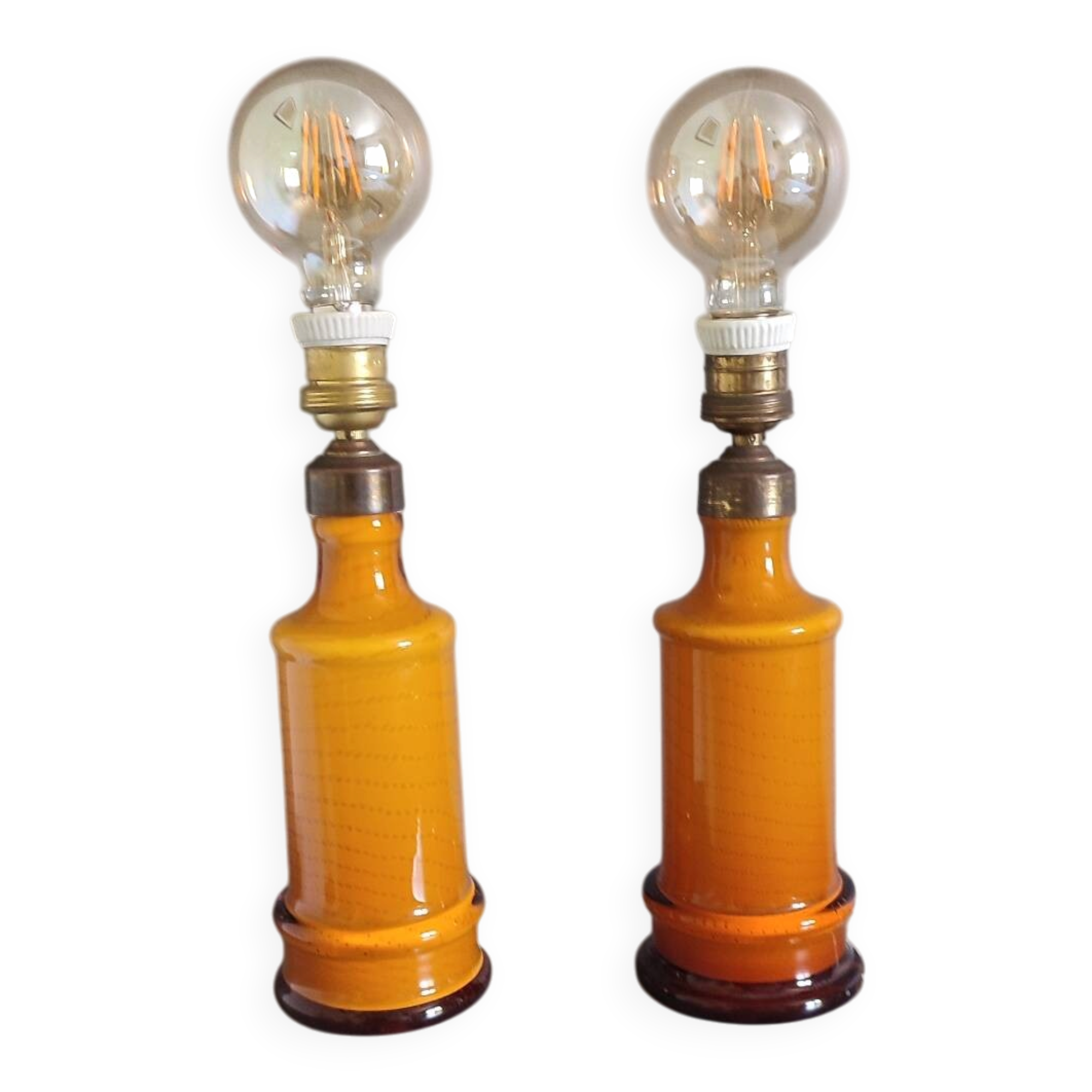 Paire de lampes de table en opaline - années 60/70