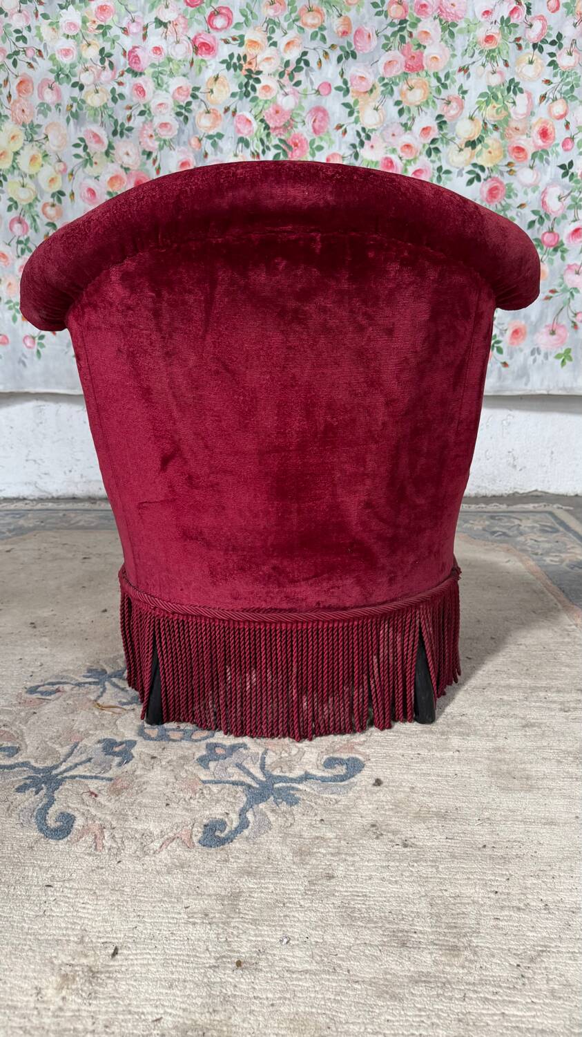 Napoleon III toad armchair