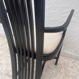 Chaise design en bois noir