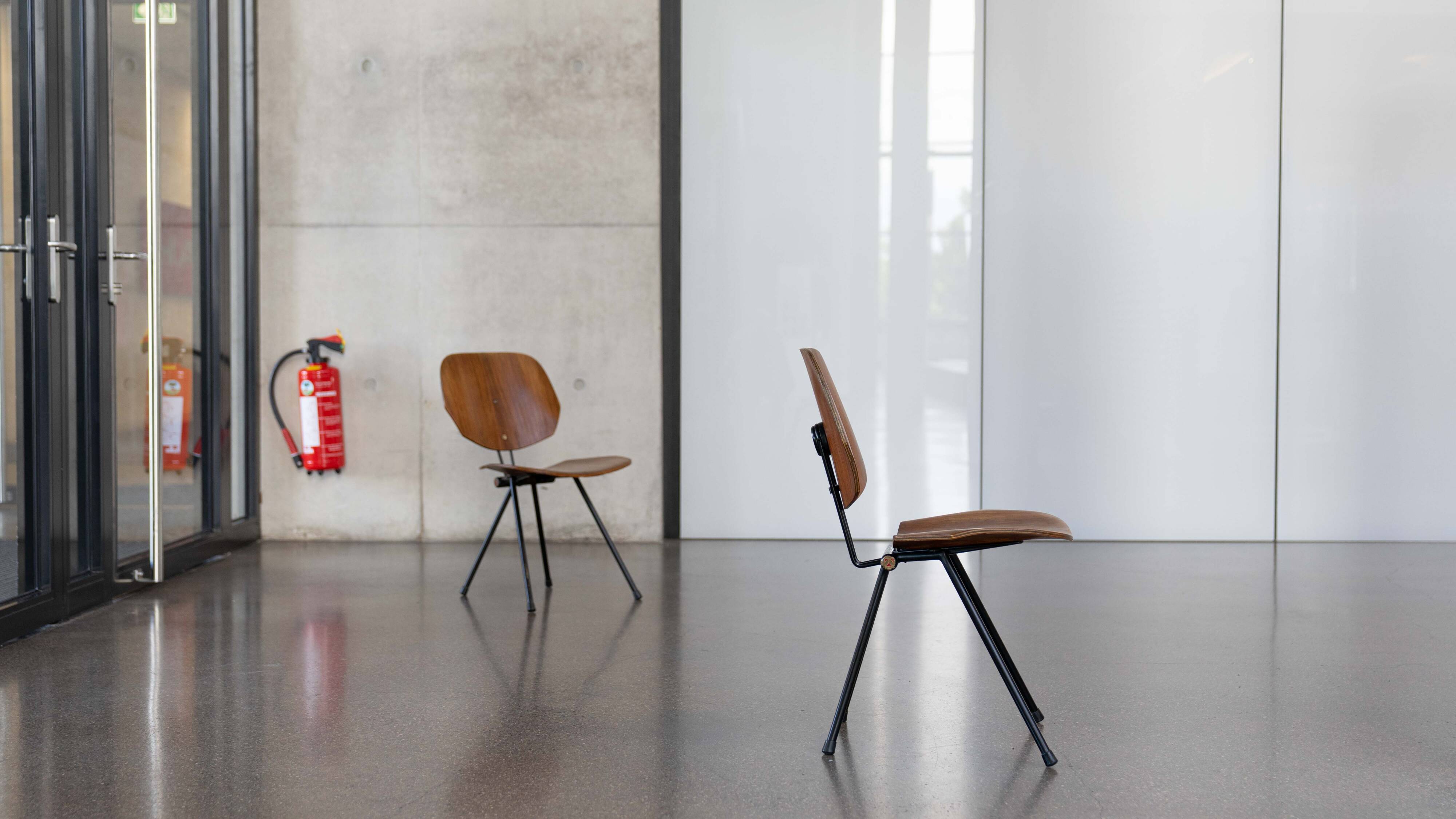 PAIR FOLDING-CHAIRS S88 BY OSVALDO BORSANI FOR TECNO