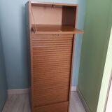 Curtain binder cabinet