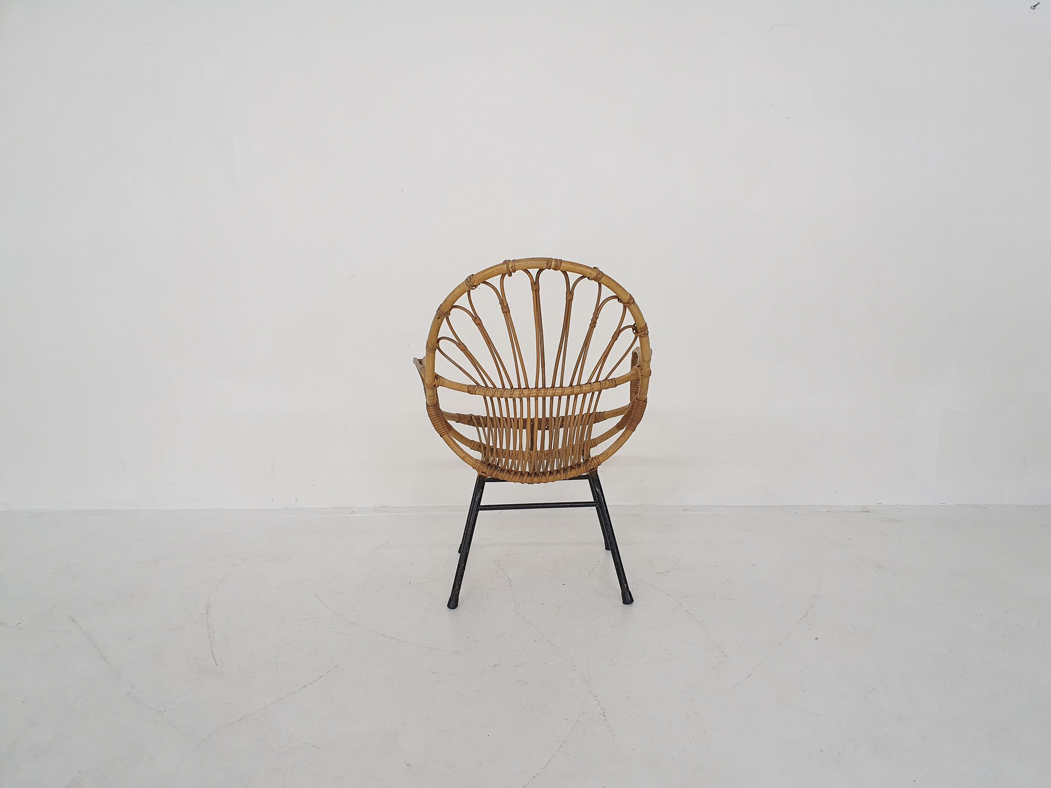 Rohe Noordwolde rattan and metal lounge chair, The Netherlands 1950's