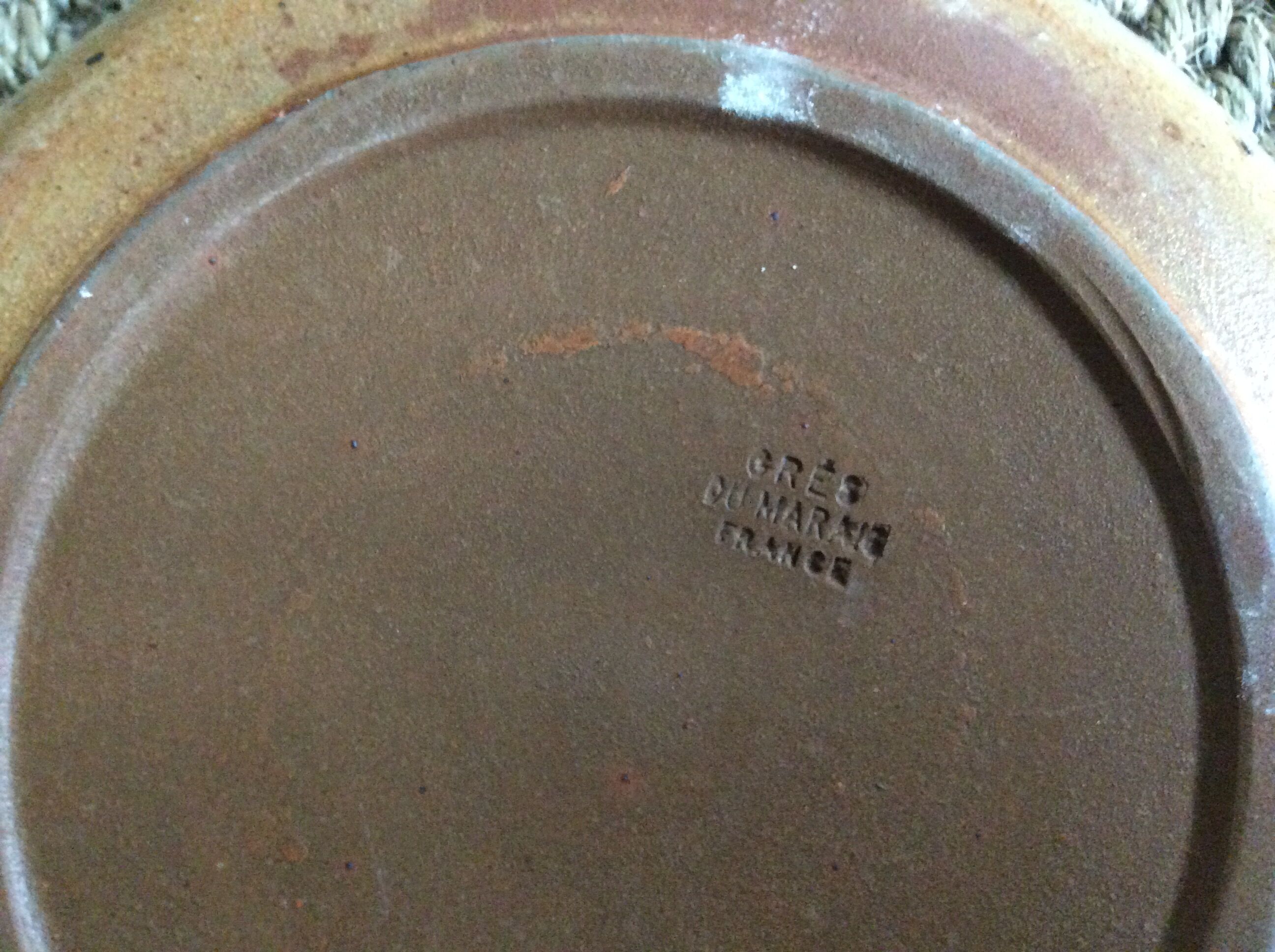 Series of 7 hollow sandstone plates
