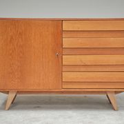 Buffet U 458 chêne clair Jiri Jiroutek pour Interier Praha 1960