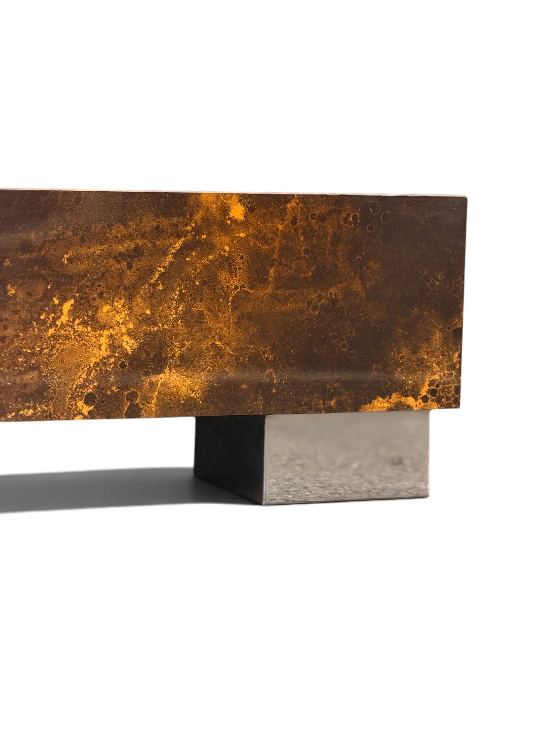 Table Basse Vintage Guy Lefèvre - Laque Écaille & Métal (Années 70)