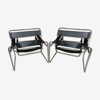 Paire de fauteuils Wassily de Marcel Breuer en inox et cuir 60's