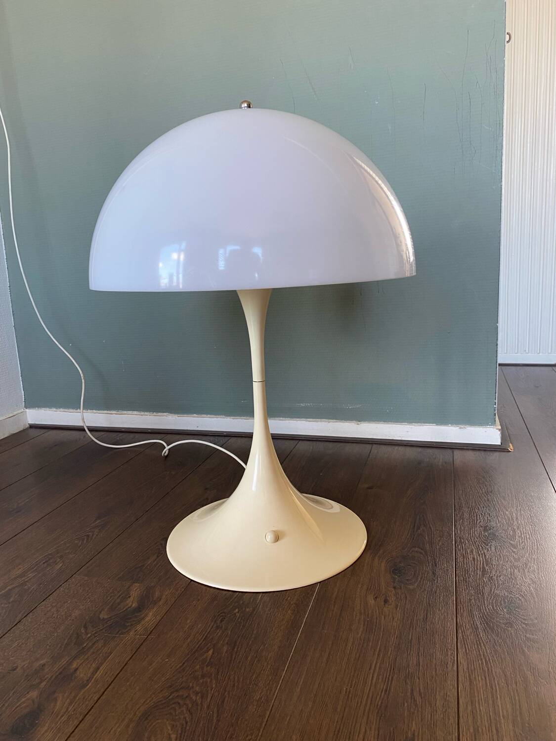 Lampe de Bureau Panthella par Verner Panton pour Louis Poulsen, 1971