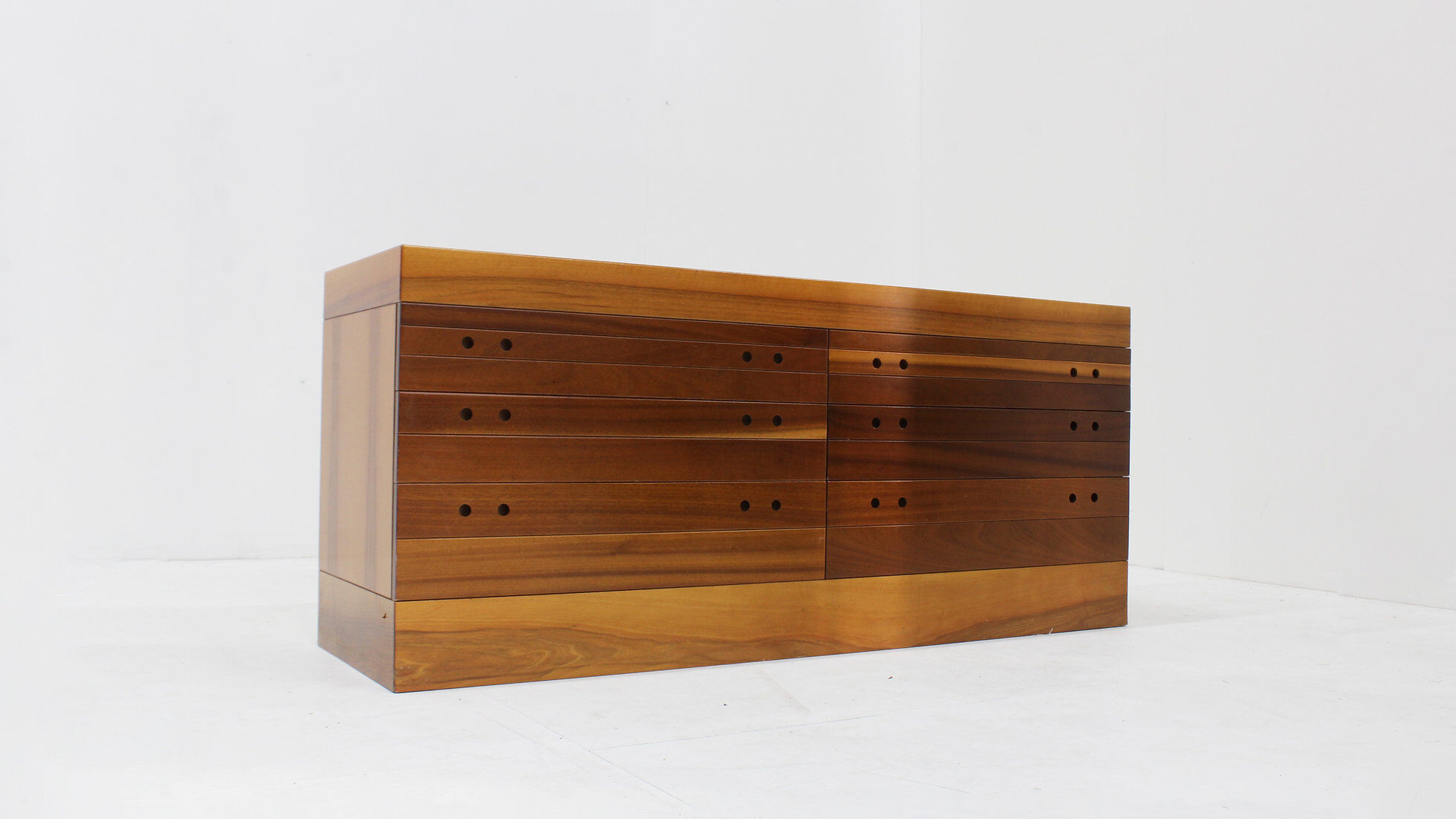 Vintage Italian mid-century chest of drawers sideboard