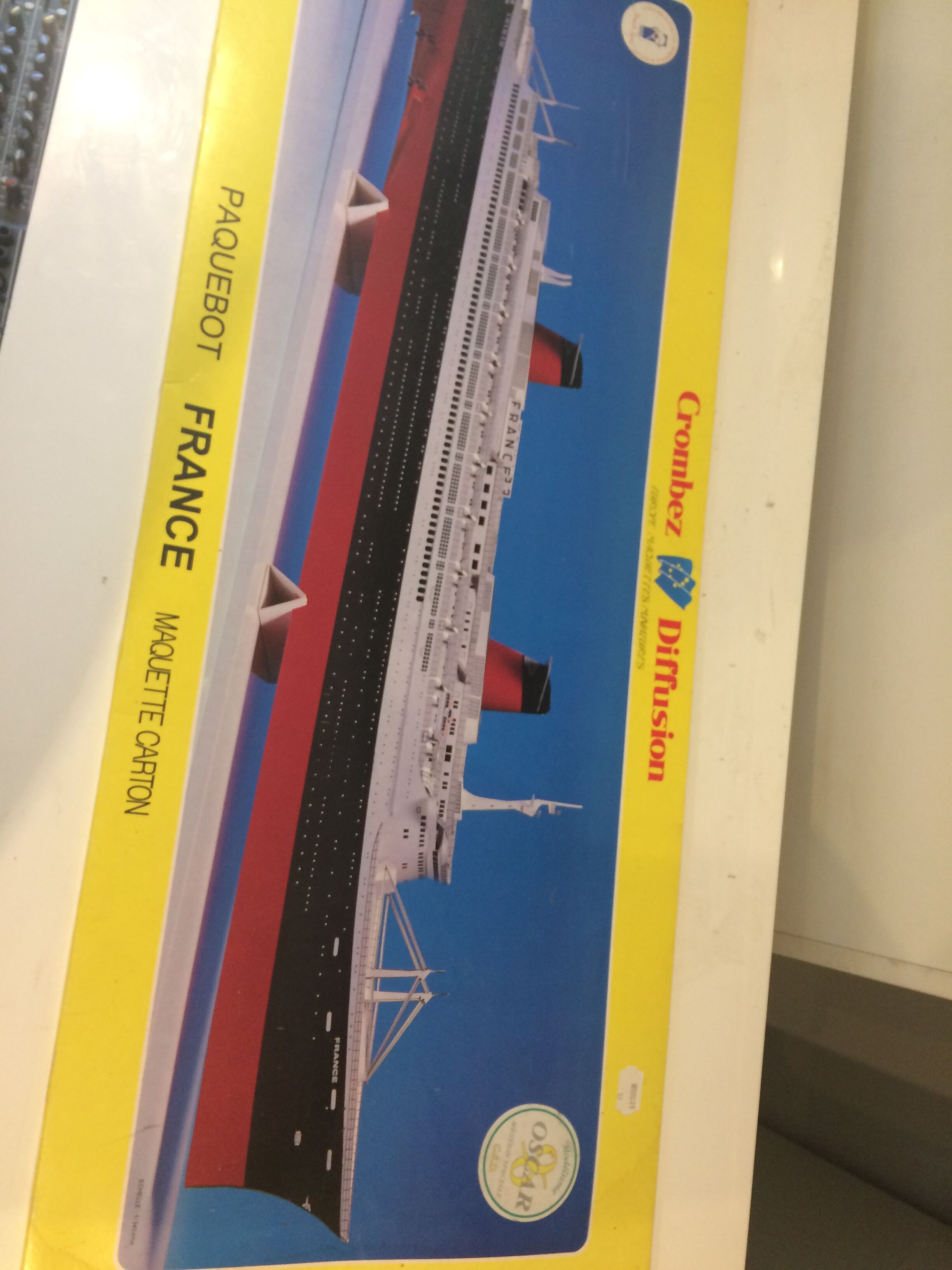 Model liner France