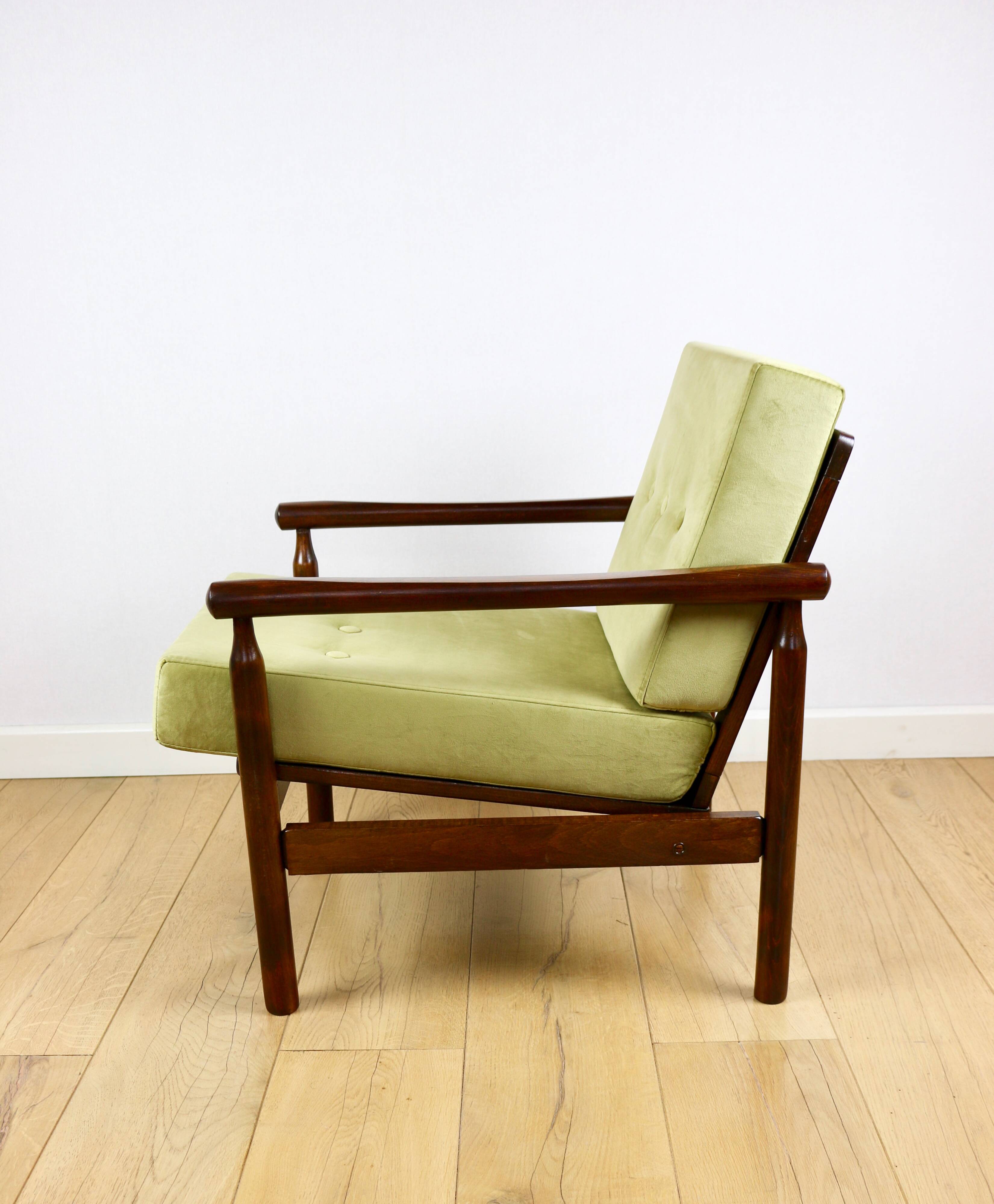 Stobrawa wooden armchair brown vintage olive - Bączyk - 2 pieces available