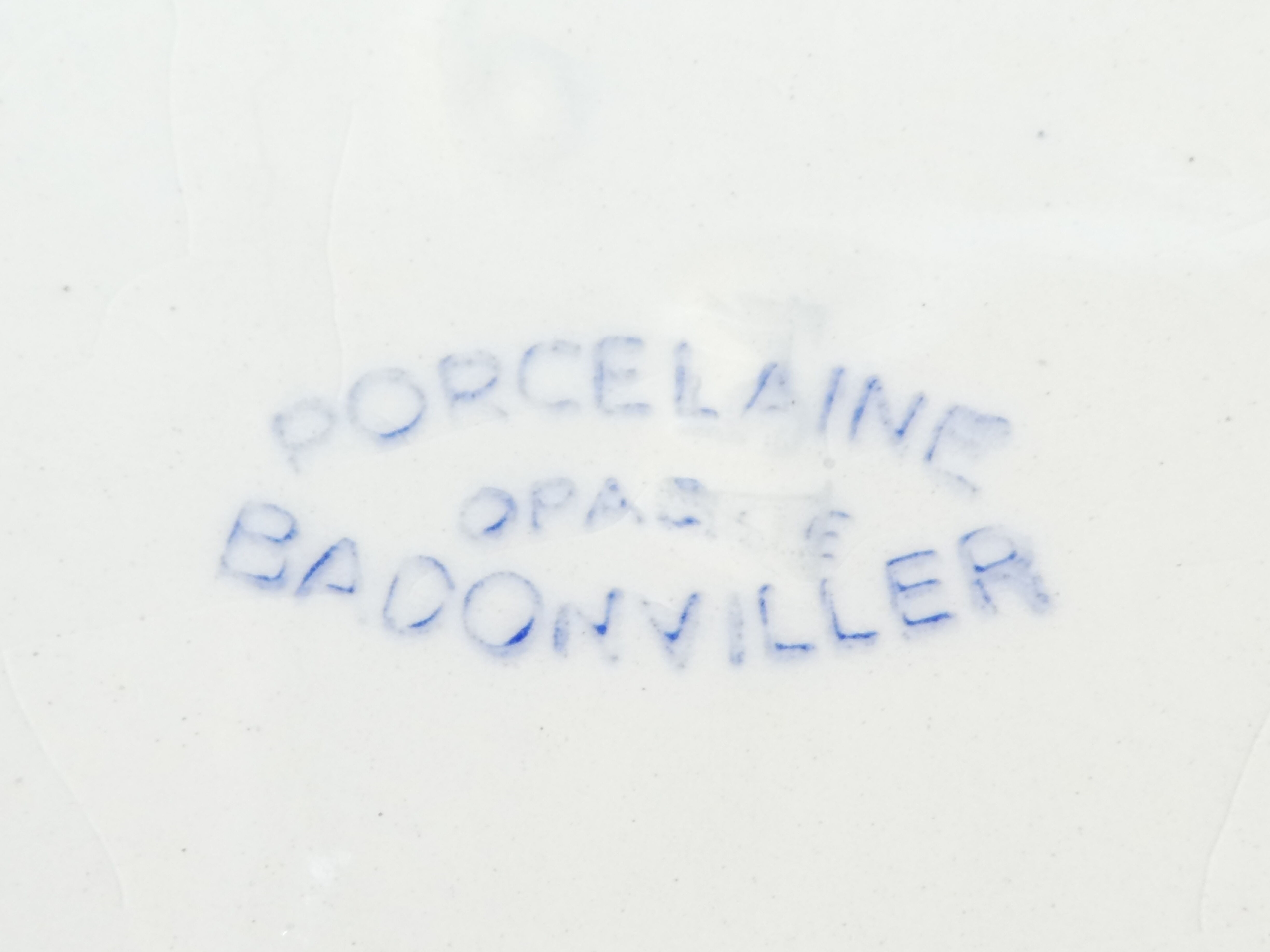 Ravines oval badonviller blue flower