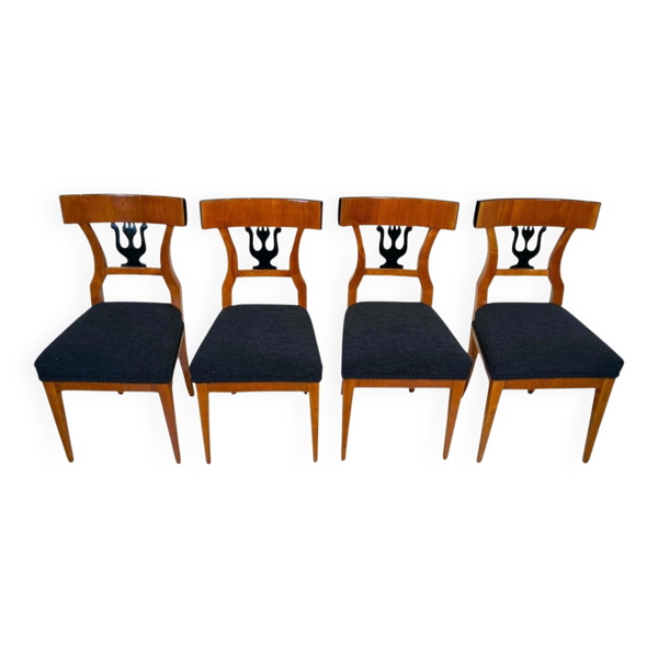 Chaises Biedermeier allemandes en placage de cerisier, 1830, ensemble de 4 — Beyit