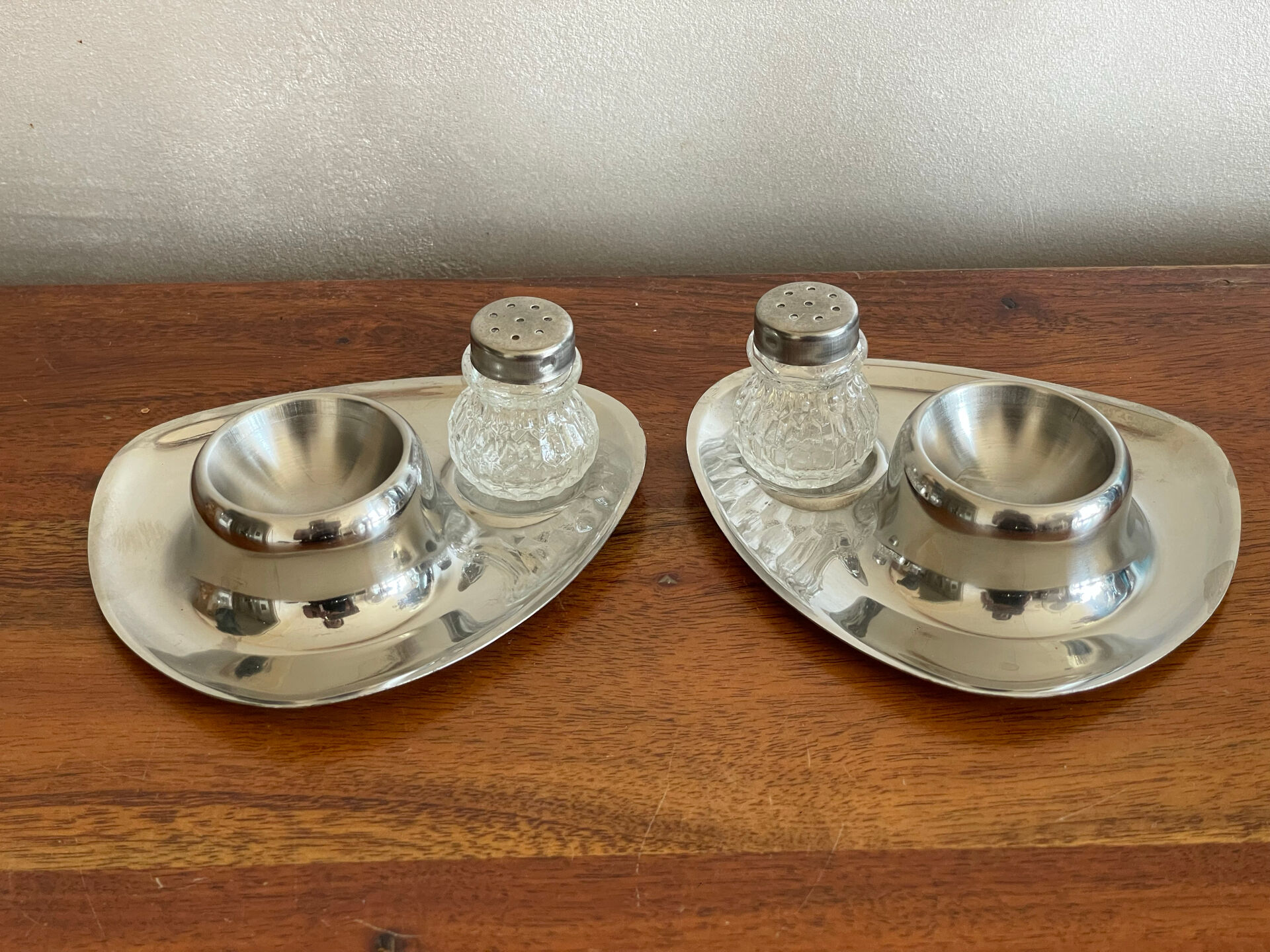 Set of egg cups, salt shaker and pepper shaker