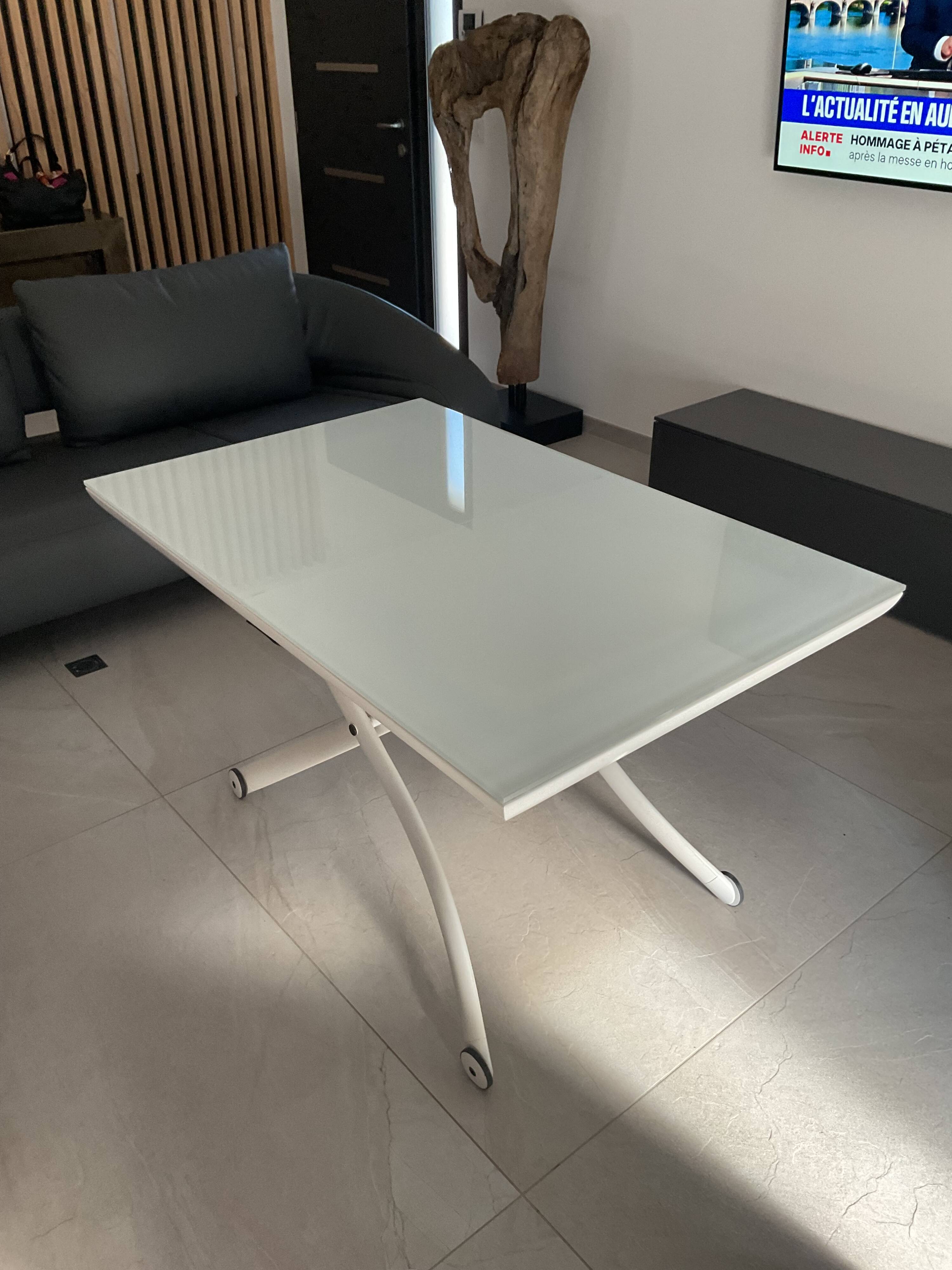 Table basse relevable Yo - yo Ligne Roset