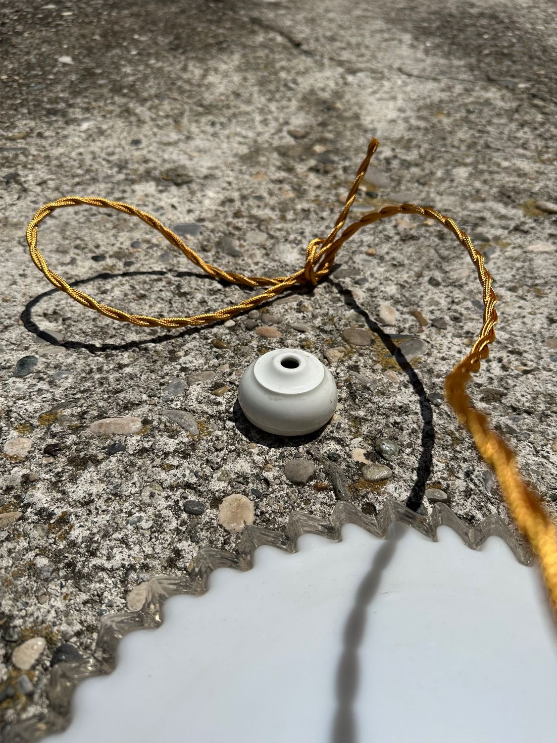Vintage opaline suspension white and transparent claw brass electricity new