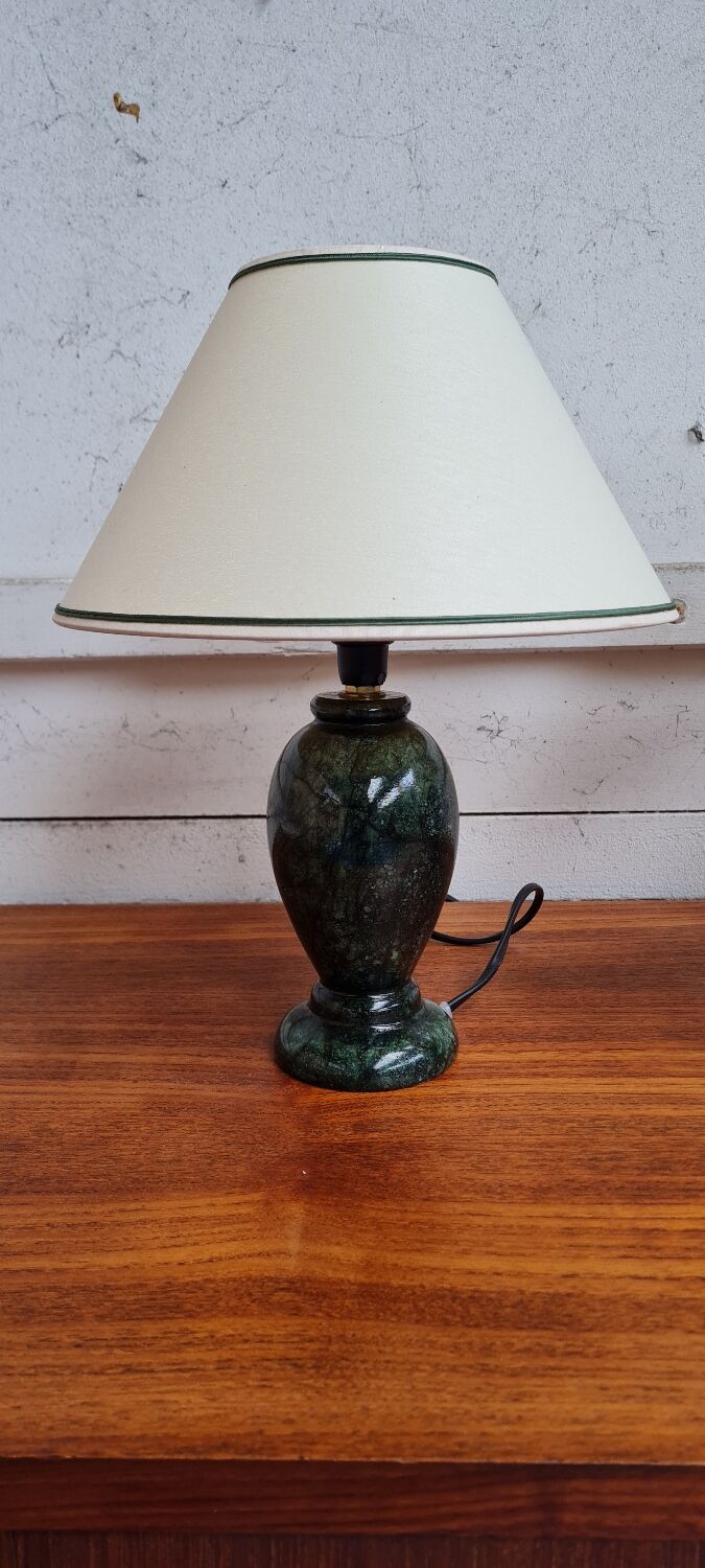 Emerald green alabaster lamp
