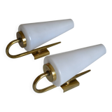 Paire de lampes en applique murale 1960 opaline et laiton