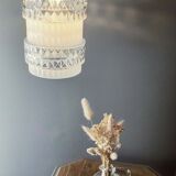 White and transparent glass suspension