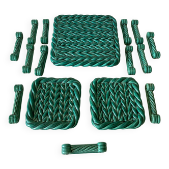 Ensemble de table en Barbotine tressée de Vallauris vert
