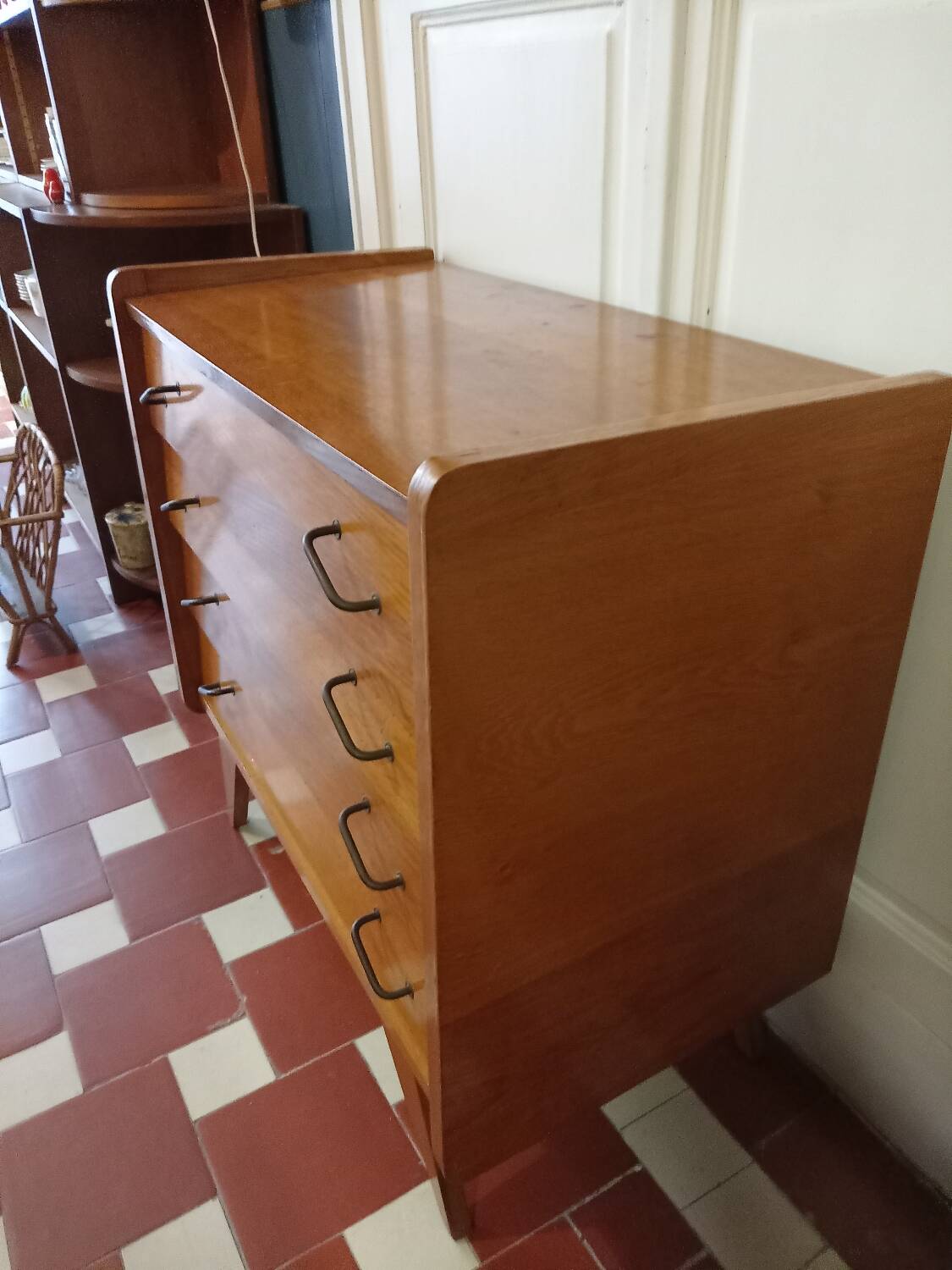 Commode vintage