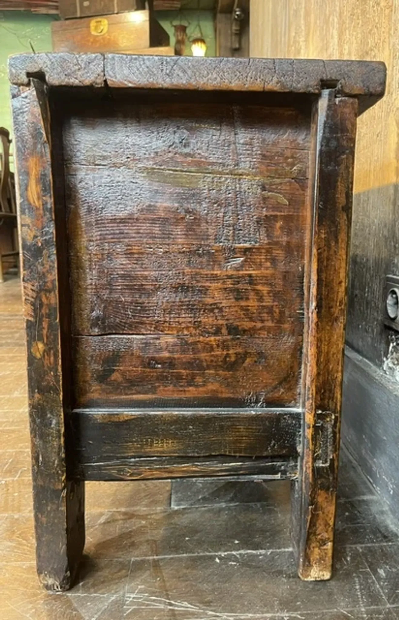 Low ancient Chinese enfilade