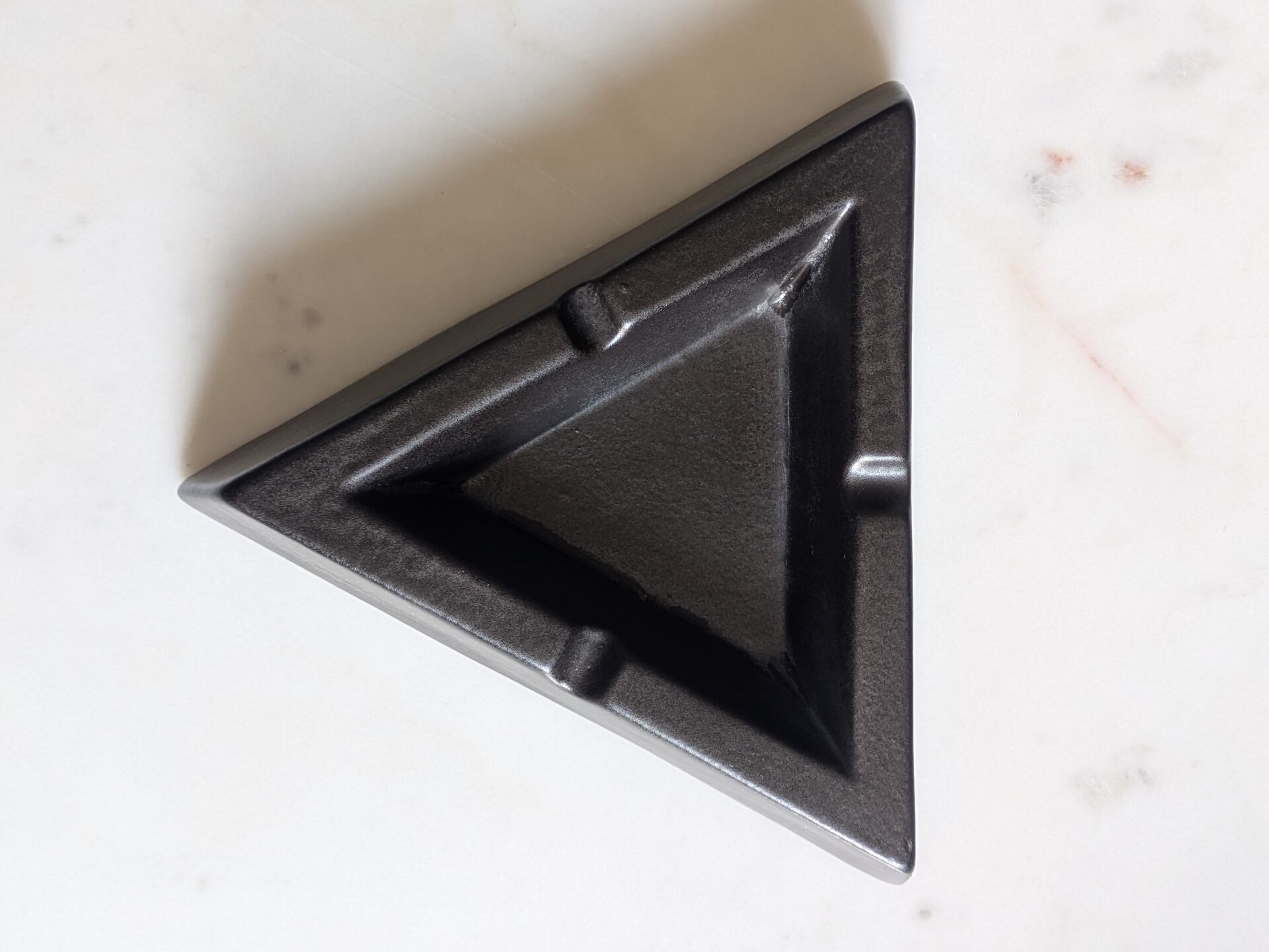Vintage ashtray from the 70s/80s.