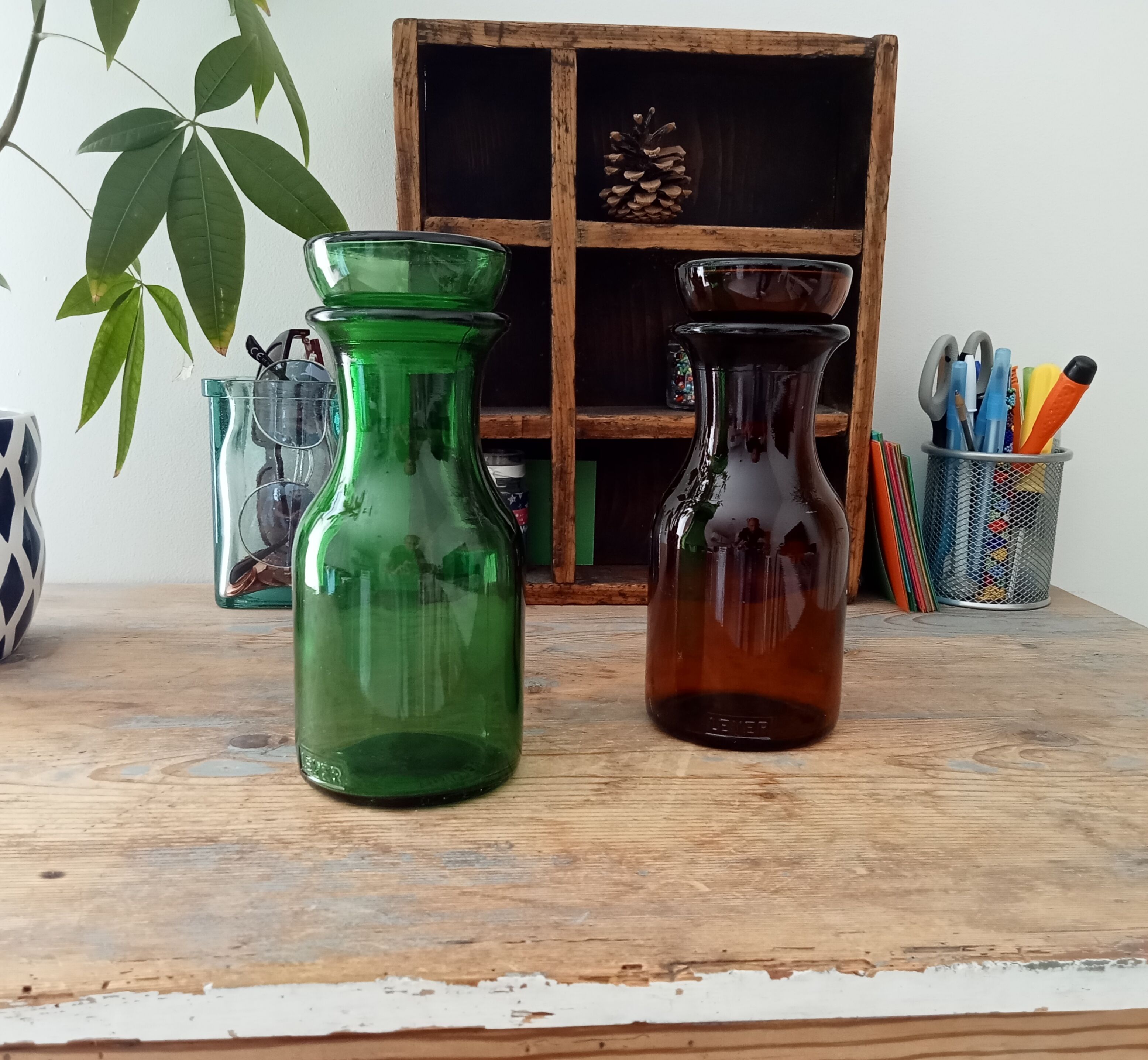 Set of 2 vintage jars Level 70s/80s