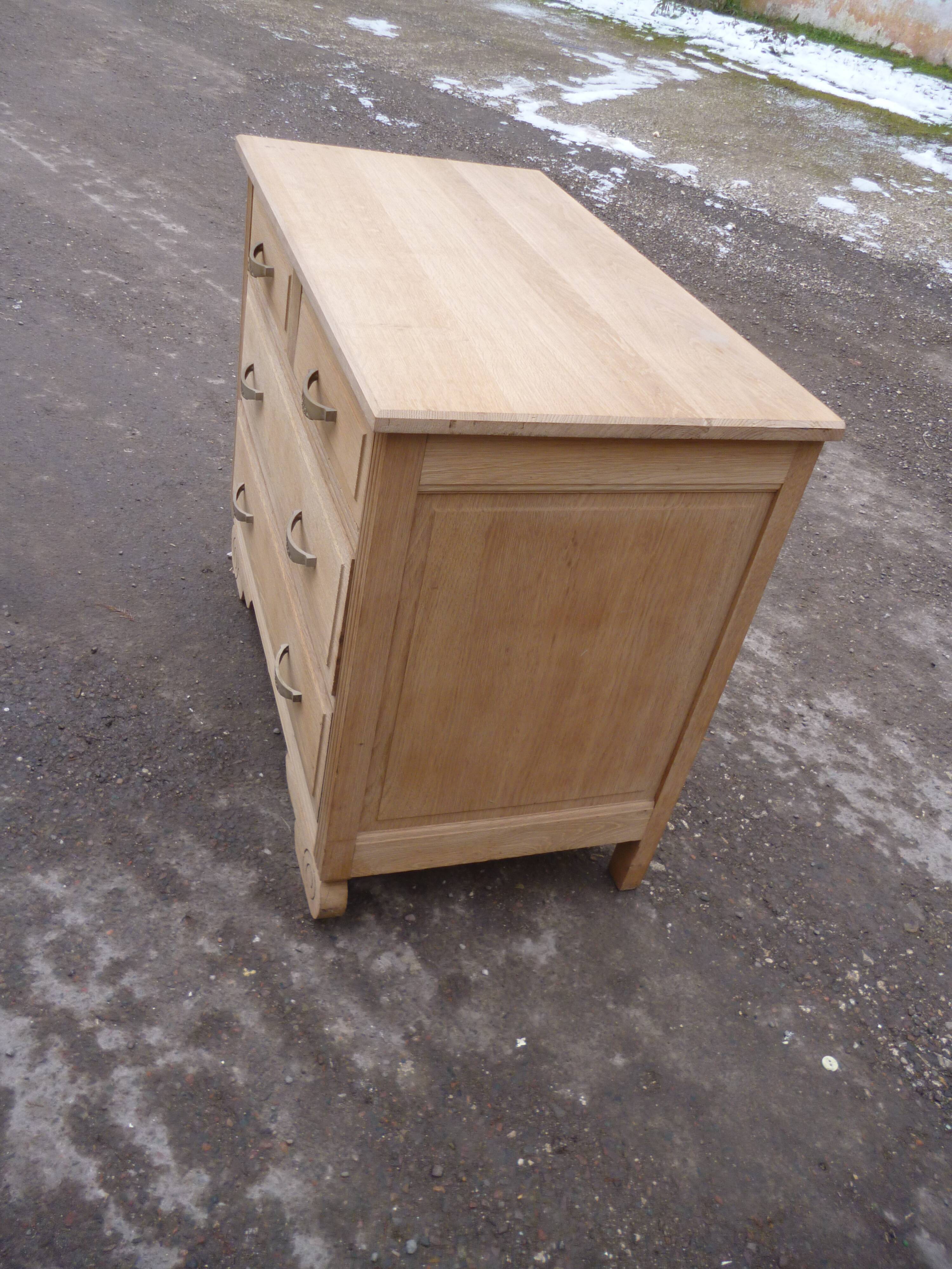 Commode en chêne années 50