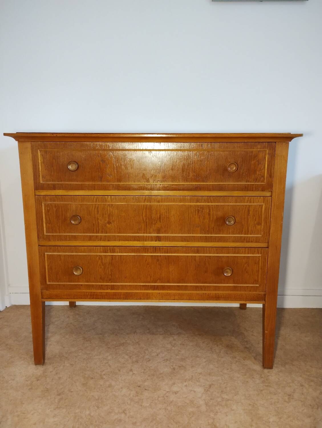 Vintage chest of drawers